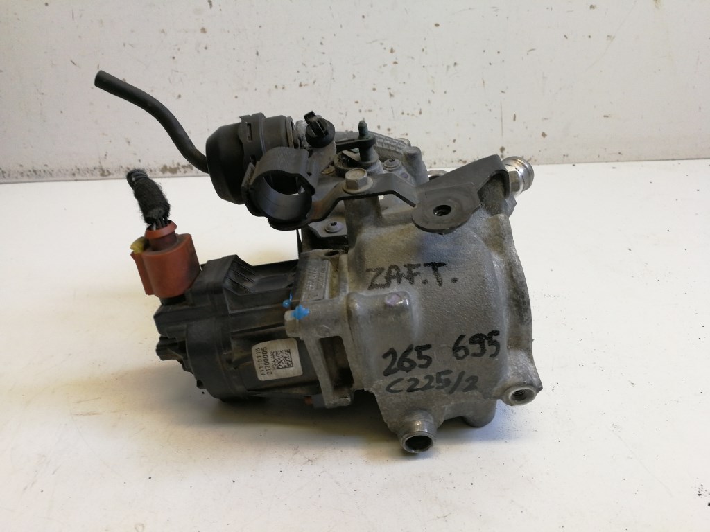 Opel Zafira Tourer  EGR szelep 55570005 3. kép