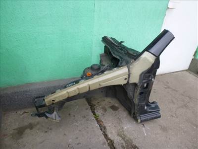 Skoda Fabia (6Y) bal első negyed