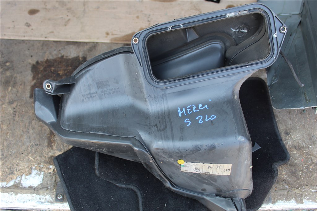 Mercedes S 320 W220, W215 Levegőszűrőház  a2208300144 1. kép