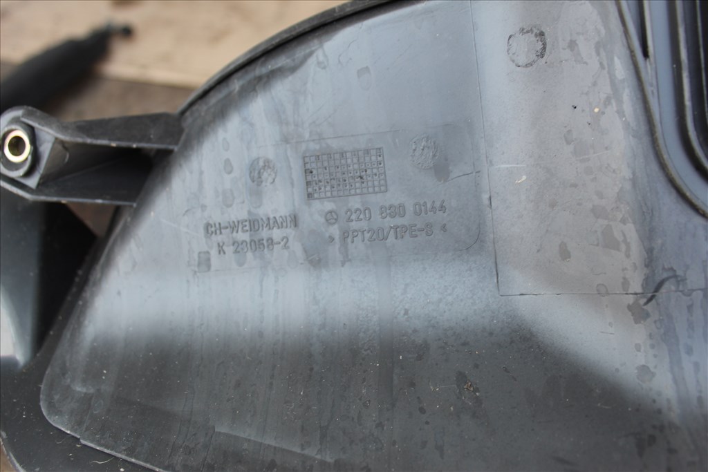 Mercedes S 320 W220, W215 Levegőszűrőház  a2208300144 2. kép