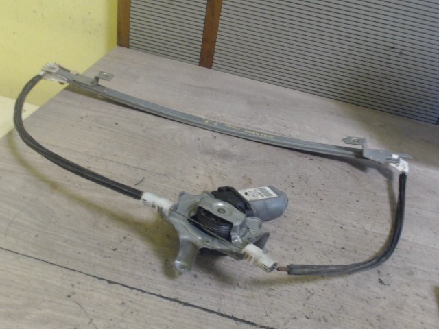 RENAULT MEGANE SCENIC 99-03 Bal első ablakemelő szerkezet elektromos 1. kép