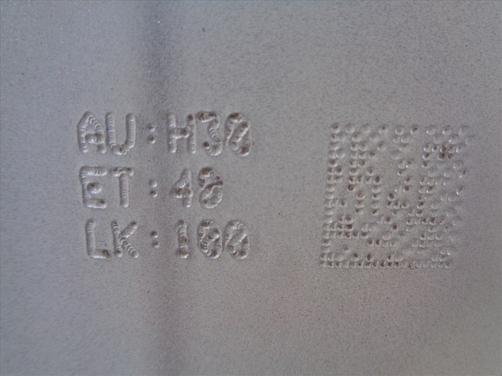 Subarura RC-D alufelni 16-os, 5×100-as, szenzorral újszerűen eladó. 9. kép