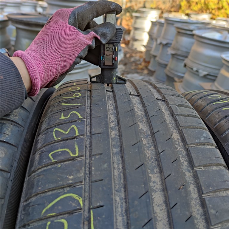 235/60 R18 Michelin nyári gumi 98000ft a 4db/130/ 2. kép