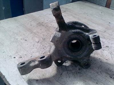 RENAULT Kangoo 2003.01 - 2008.01 Csonkállvány kerékaggyal bal első