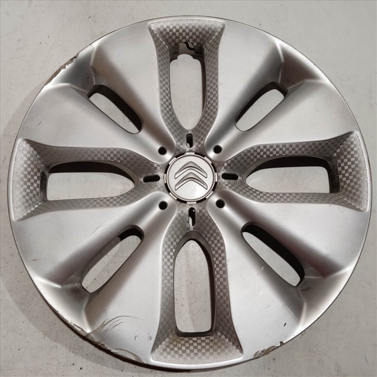 209533 Citroen C3 2010-2016 15"-os dísztárcsa (1db) a képen látható állapotban 9686533680 1. kép