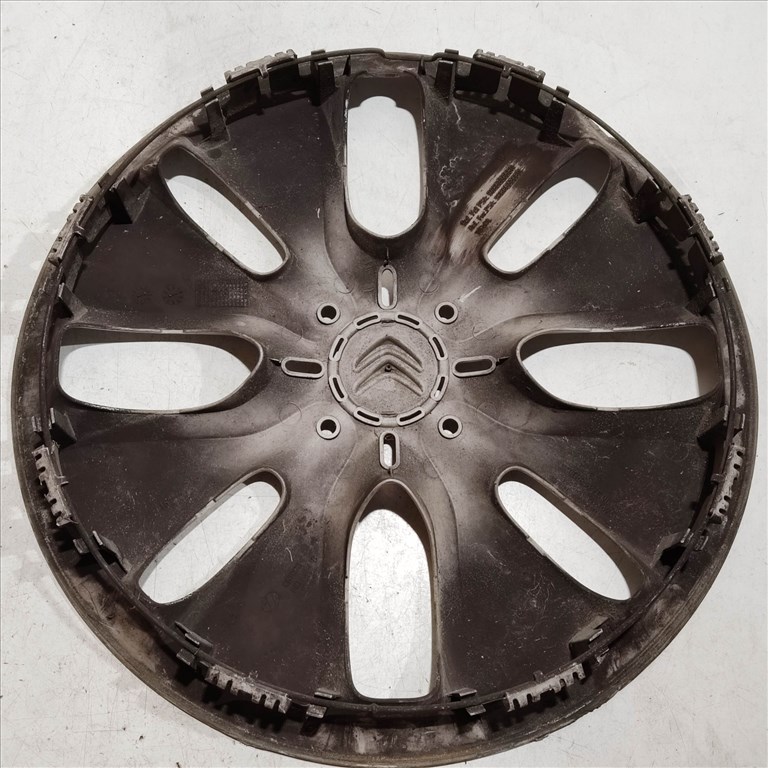 209533 Citroen C3 2010-2016 15"-os dísztárcsa (1db) a képen látható állapotban 9686533680 2. kép