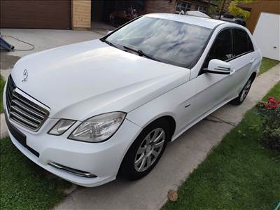 Mercedes E 220 (W212) bontott alkatrészei vagy egyben bontásra eladó