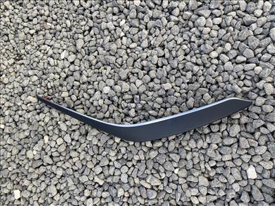 Toyota Corolla (E210) ajtó dekor