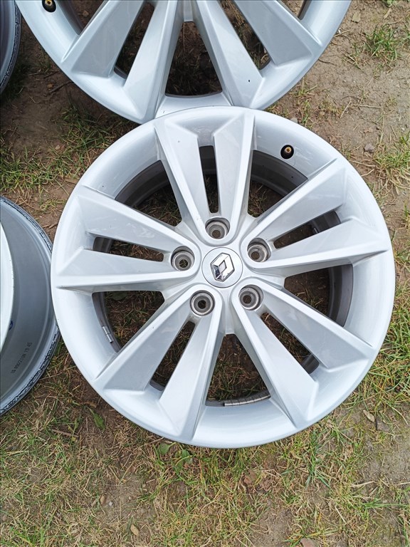  5x114.3 lyukosztású 7J 17" újszerű (gyári felni) alufelni 7. kép