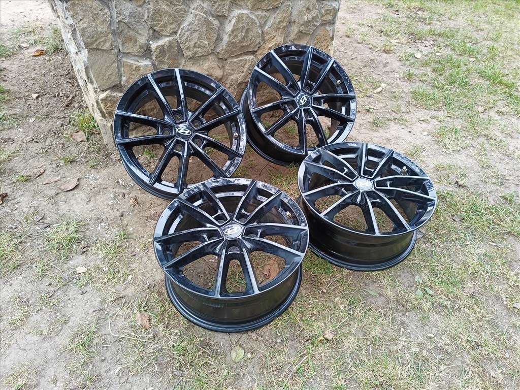 5x114.3 lyukosztású 6,5J 16" Hyundai, Kia újszerű (gyári felni) alufelni 2. kép