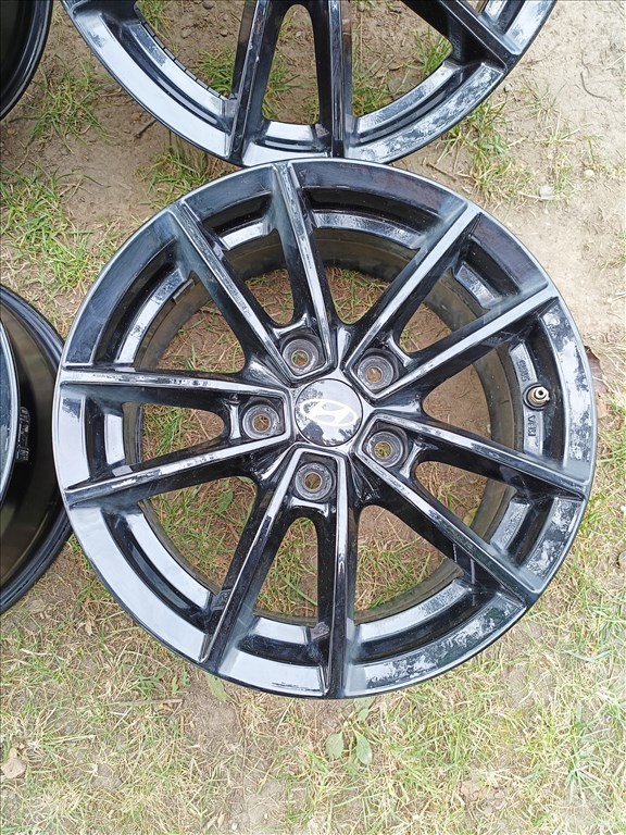  5x114.3 lyukosztású 6,5J 16" Hyundai, Kia újszerű (gyári felni) alufelni 7. kép