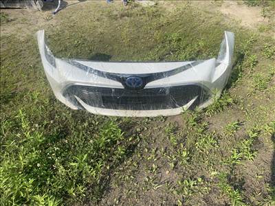 Toyota Corolla (E210) bontott alkatrészei