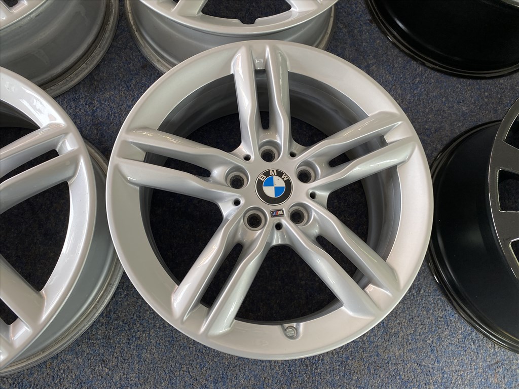 (3832) BMW 17 gyári alufelni felni, x1  1  2, Et 54 4. kép