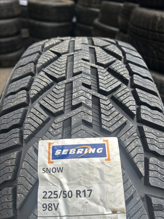 4db 225/50×17″ Sebring téli új gumiabroncs. (3751380) 2. kép