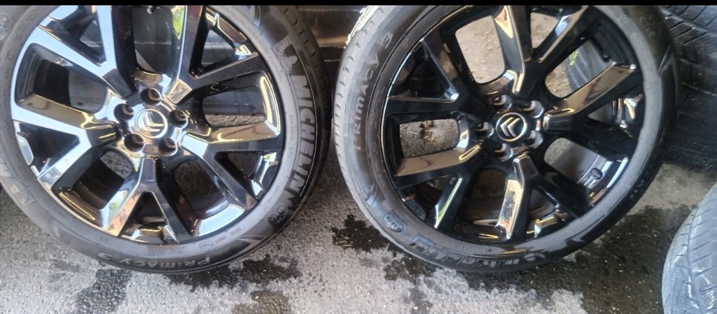  CITROEN C5 Aircross 5x108 19" újszerű gyári  alufelni,  205/55R19 használt Goodyear téliekkel  3. kép