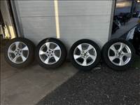  5x114.3 lyukosztású 6,5JJ 17" használt gyári alufelni