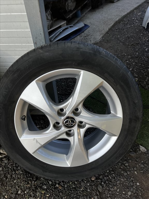  5x114.3 lyukosztású 6,5JJ 17" használt gyári alufelni 5. kép