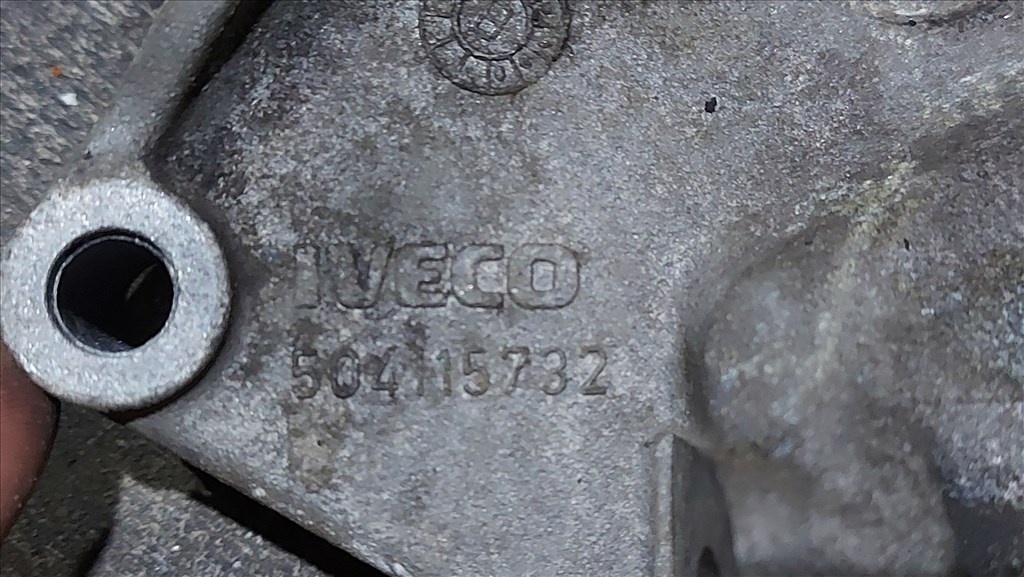 Iveco DAILY 06- 3.0 Generátor tartó bak konzol elem 0431 504115732 7. kép