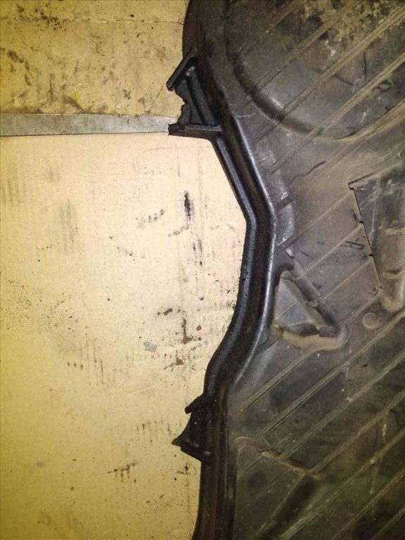 Ford Ranger I Vezérlés Burkolat 2. kép
