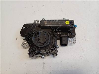 Audi A4 kombi (8W B9) csomagtérajtózár motor 3V5827887B