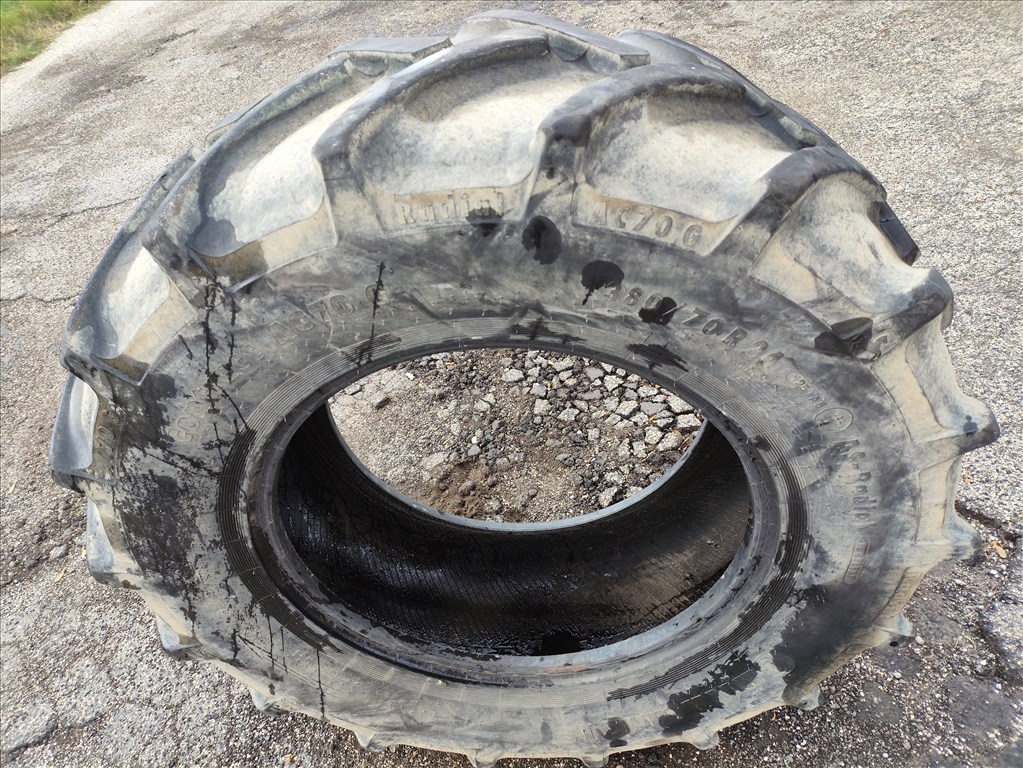 380/70 R24 használt Continental traktor gumi 380/70/24 380 70 R24 6. kép