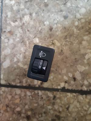 Suzuki Swift III 04-10 Fényszóró Magasság Állító Kapcsoló