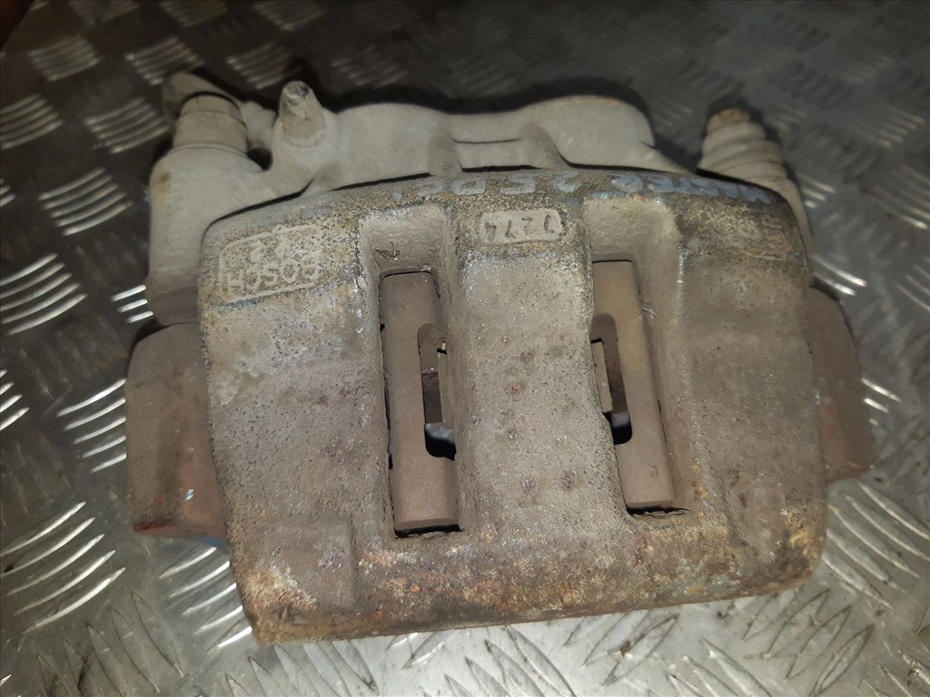 Renault Master 03-10 Jobb Elsõ Féknyereg 1. kép