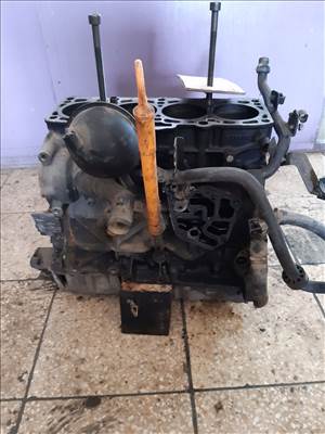 Volkswagen Passat B5 01-05 AWX Motor