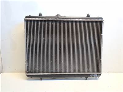 Opel crossland X  vízhûtő 9685852680