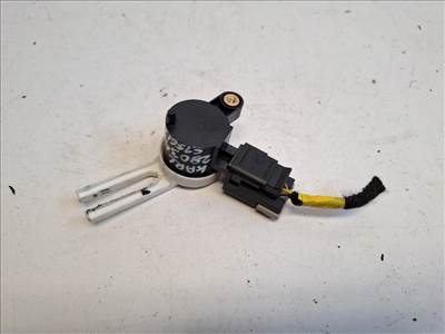 Opel Karl  kuplungpedál kapcsoló 13597418