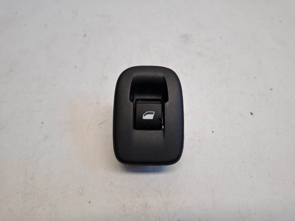 Peugeot 2008 jobb hátsó ablakemelõ kapcsoló 98242552ZD 1. kép