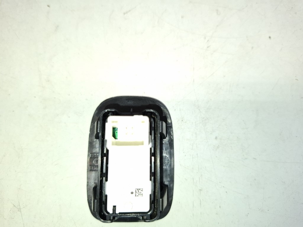 Peugeot 2008 jobb hátsó ablakemelõ kapcsoló 98242552ZD 3. kép