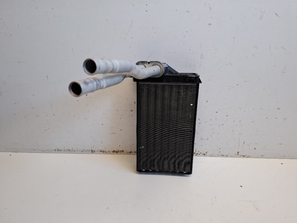 Toyota Aygo (AB10) fûtésradiátor vizes 1. kép