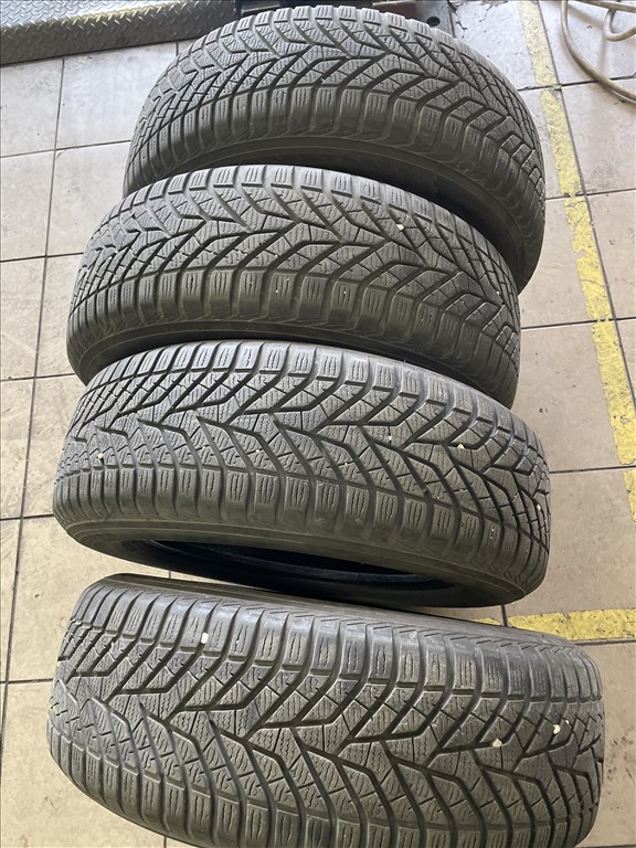  215/6016" használt Yokohama téli gumi gumi 1. kép