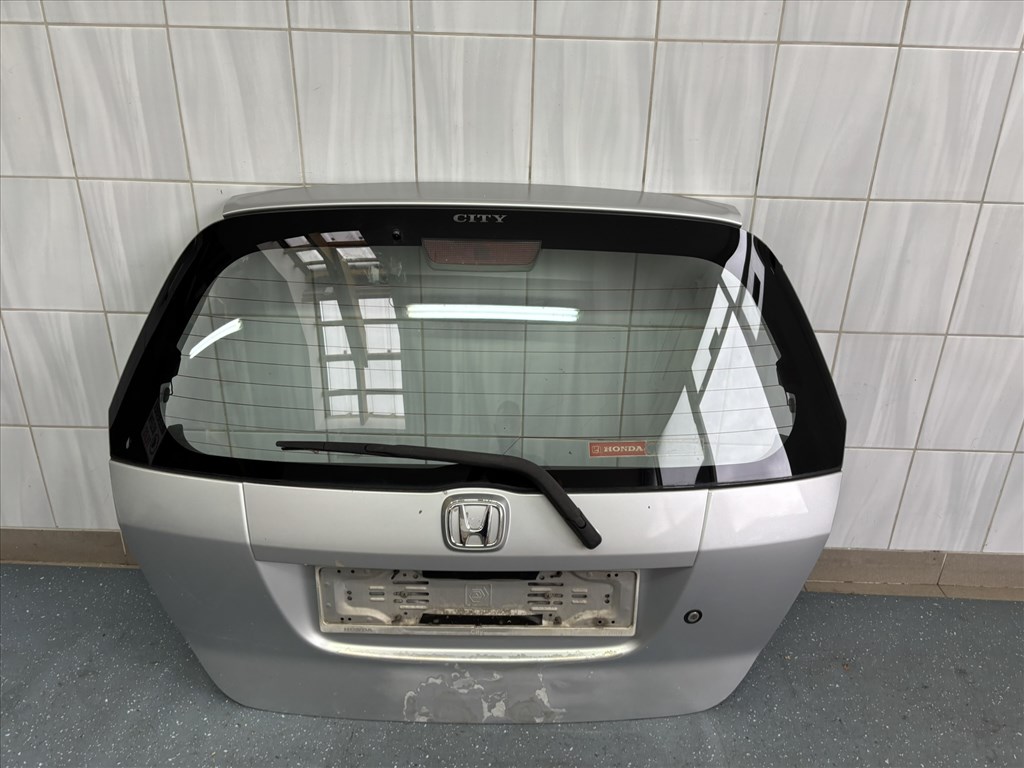 Honda Jazz II (GD) csomagtér ajtó (rozsdamentes) 2. kép