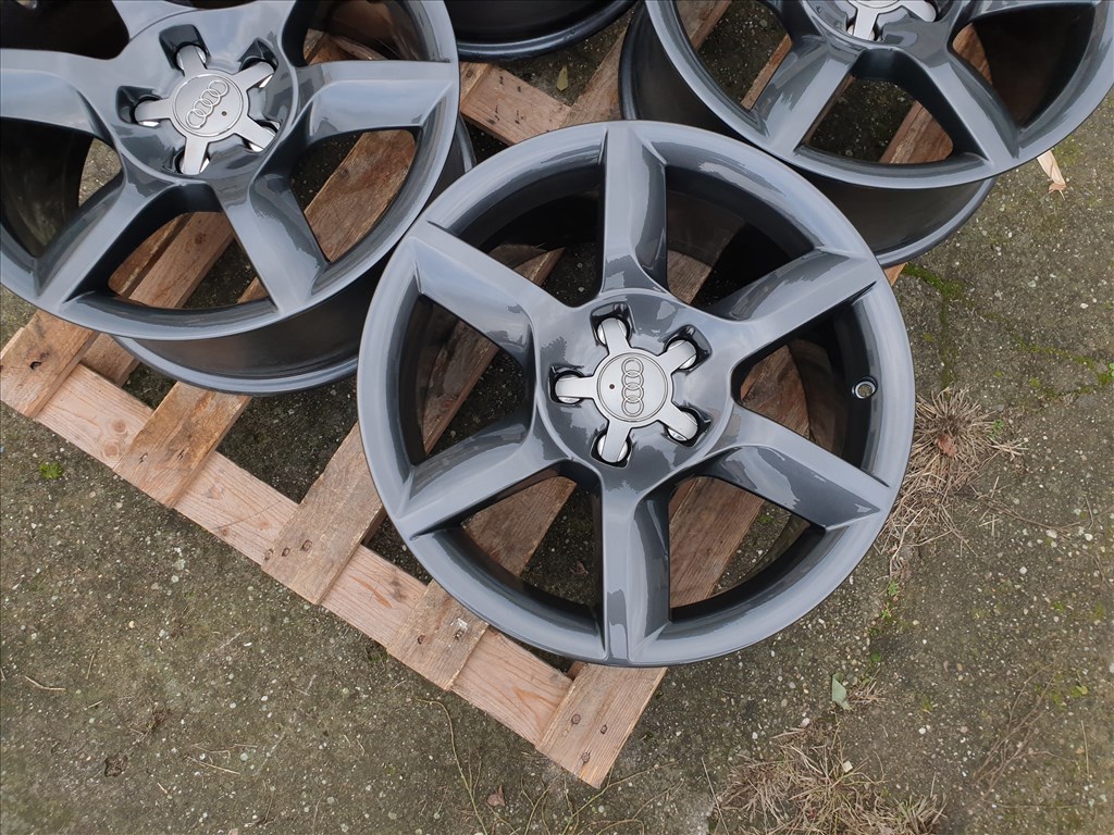 17" 5x112 Audi A5 / A7 4. kép