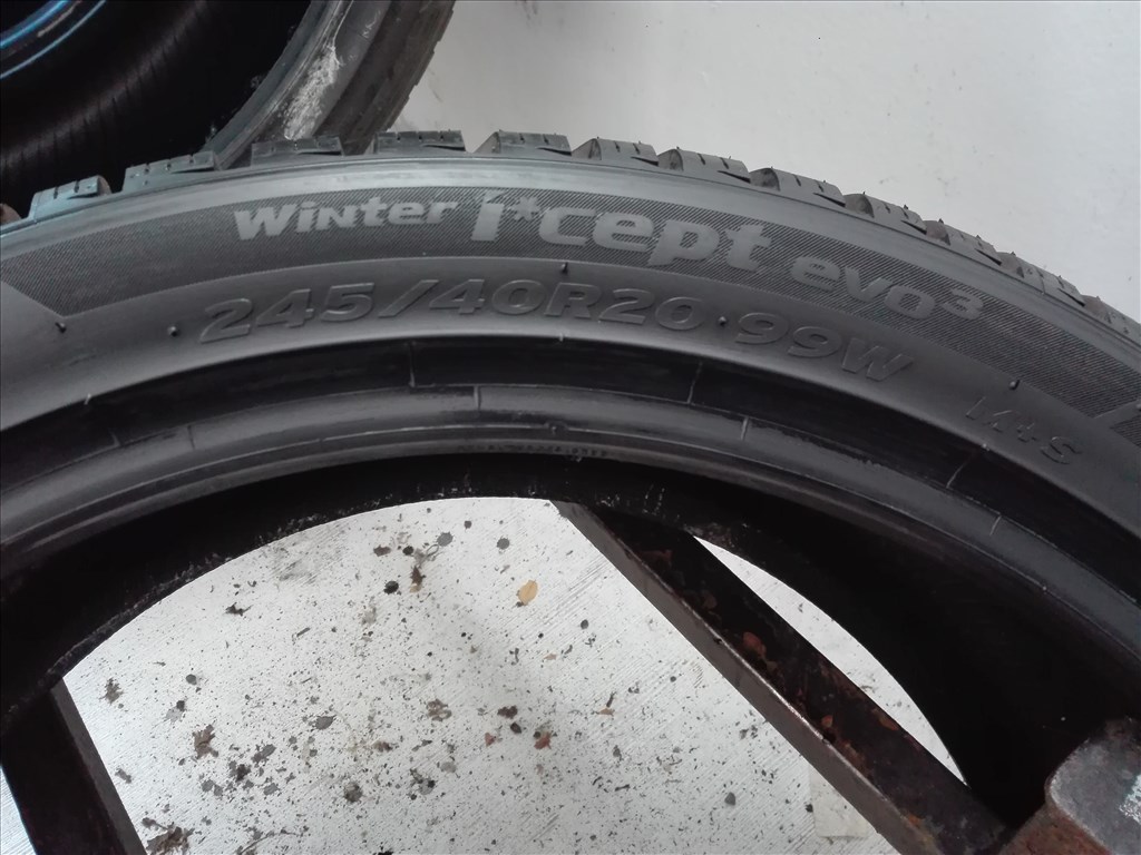 245/40R20 ÚJ Hankook téli gumi garnitúra 245/40 r20 7. kép