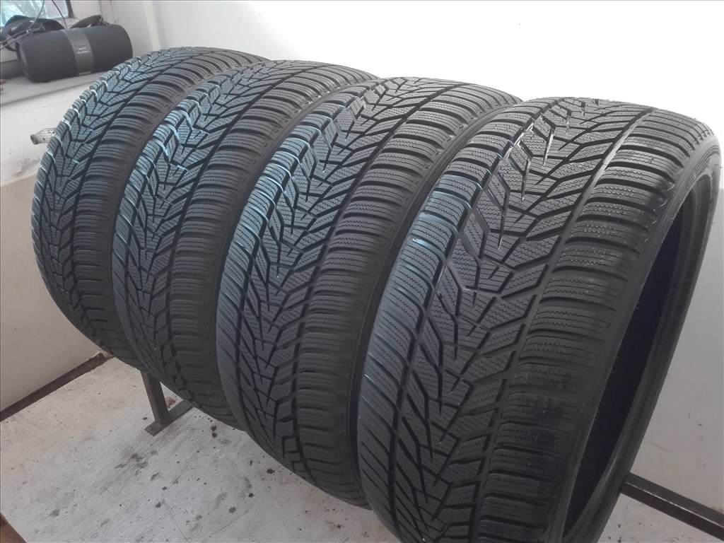 245/40R20 ÚJ Hankook téli gumi garnitúra 245/40 r20 4. kép