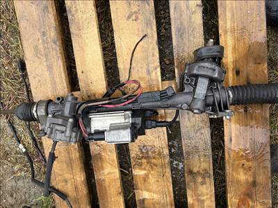 Volkswagen Golf Plus, Volkswagen Golf V, Audi A3 (8P), Volkswagen Passat B6 kormánymű  3c1423051j