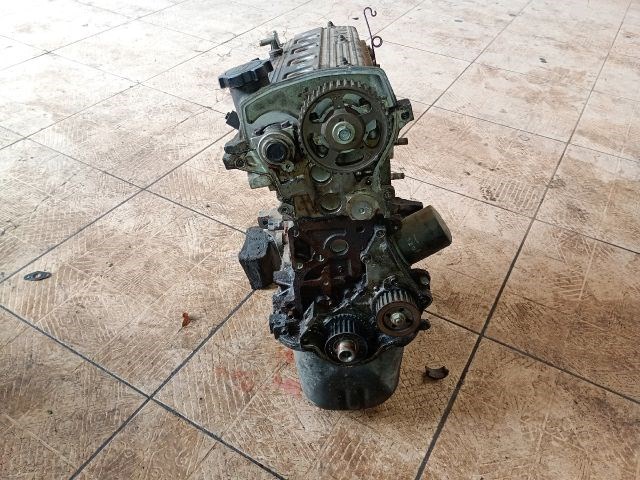 Toyota Corolla (E10) 1.3 12V (EE100_) - Fűzött blokk hengerfejjel  4e2786728 4. kép