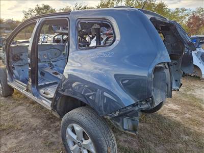 DACIA DUSTER II bal hátsó sárvédő negyed 
