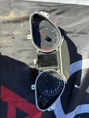 Audi A6 (C6 - 4F) óracsoport 