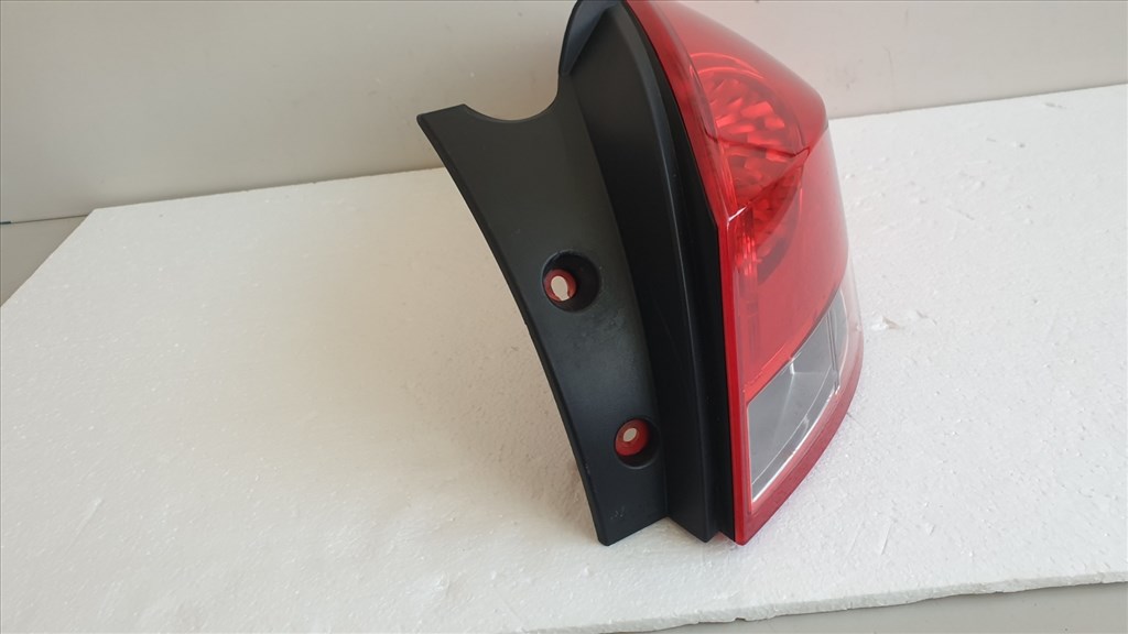 512118 Renault Clio 3, 2012, KOMBI Jobb Hátsó Lámpa, 8200586844. 11. kép