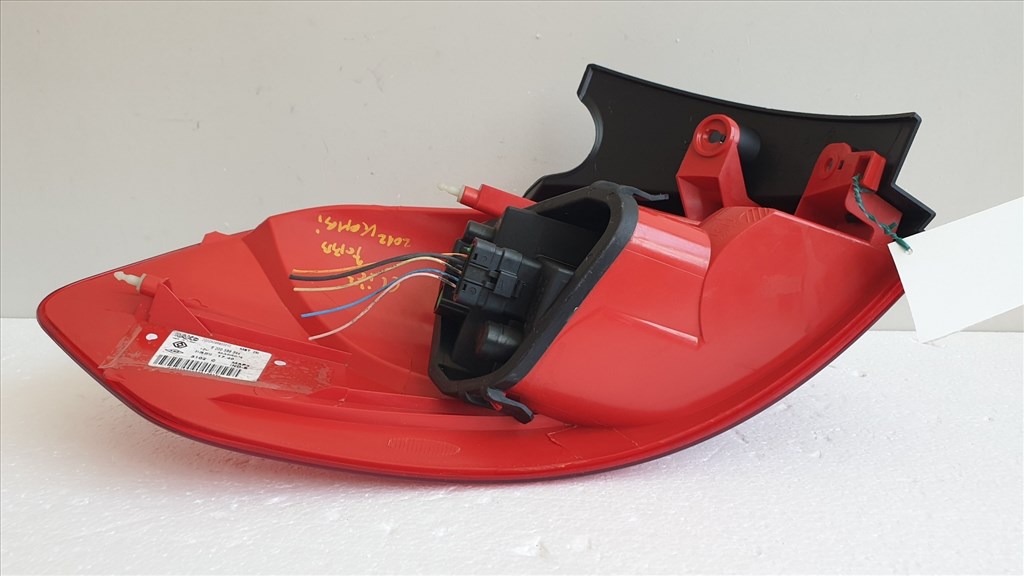 512118 Renault Clio 3, 2012, KOMBI Jobb Hátsó Lámpa, 8200586844. 12. kép