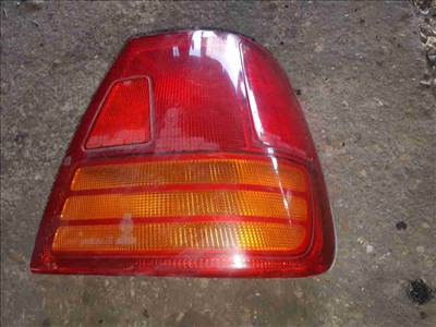 Suzuki Swift II 96-03 Jobb Hátsó Lámpa