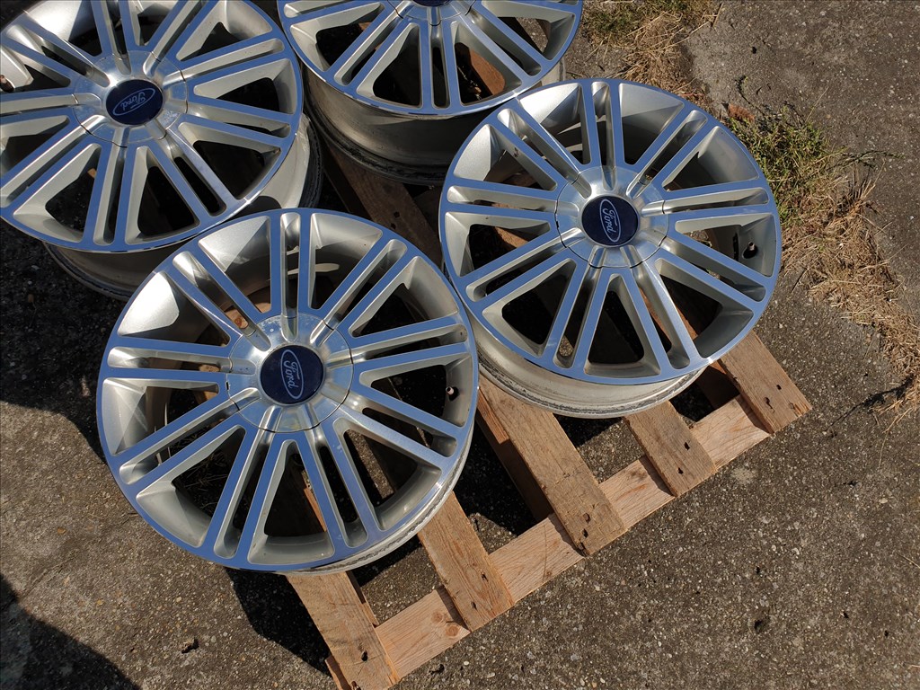 17" 5x108 Ford C-Max 2. kép