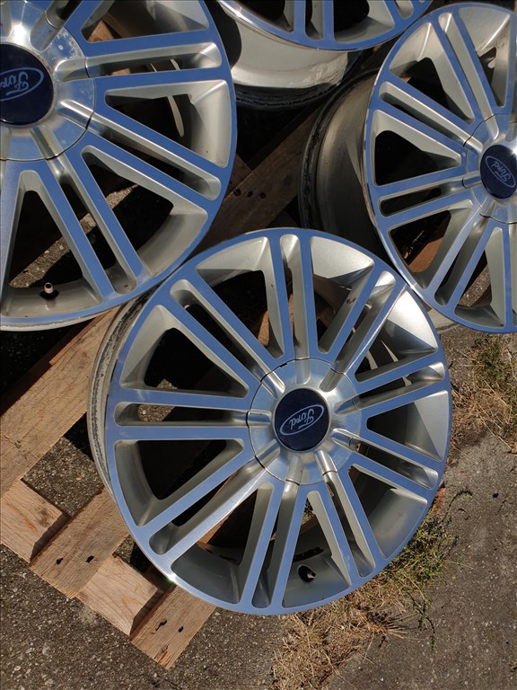 17" 5x108 Ford C-Max 3. kép