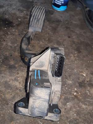 Opel Corsa D Elektromos Gázpedál