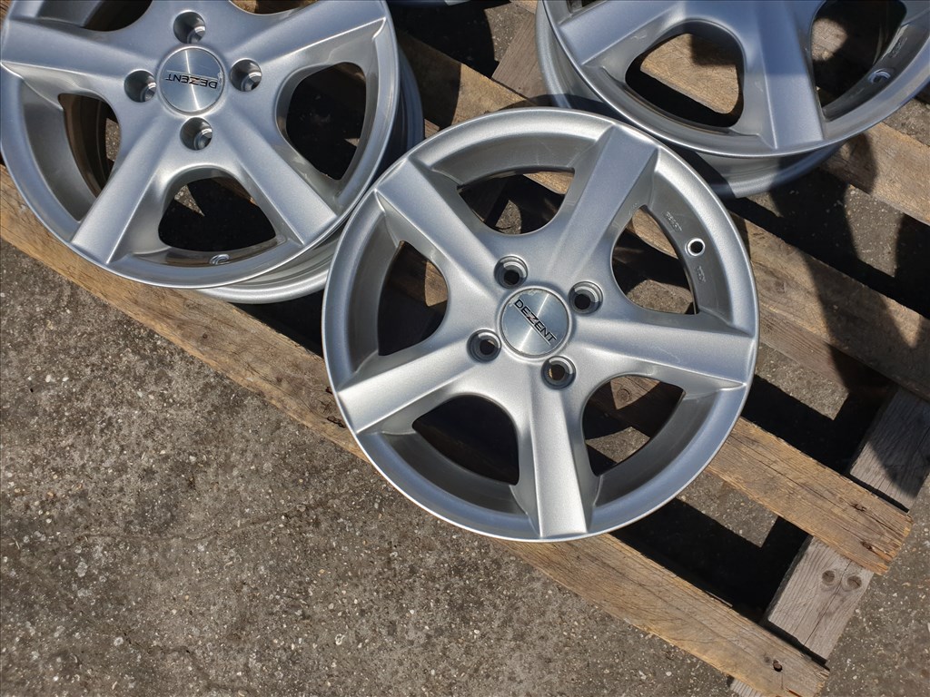 14" 4x100 Dezent 4. kép