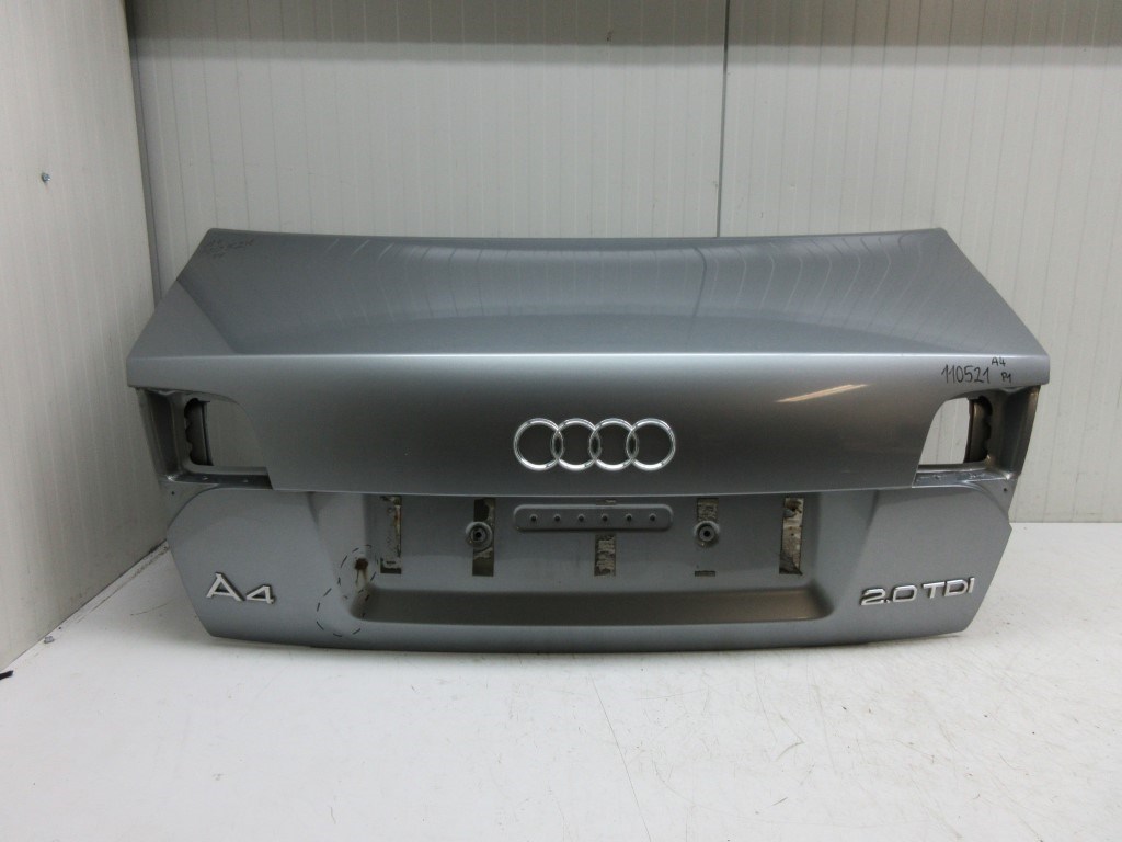 Audi A4 4 ajtós (8E B7) csomagtérajtó 1. kép